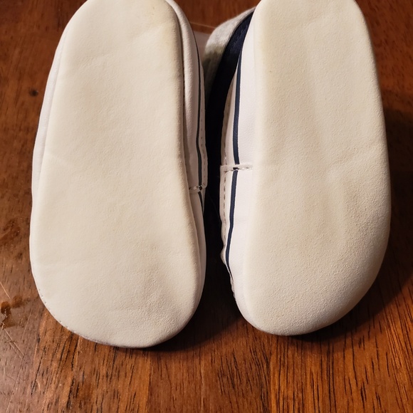 3-6 Month - Child of Mine by Carters - Baby Shoes - Picture 6 of 6